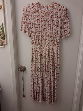 karin stevens Cream Midi Dress with Red Floral Print